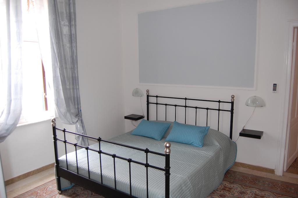 Arena Alfieri B&B Livorno Pokój zdjęcie